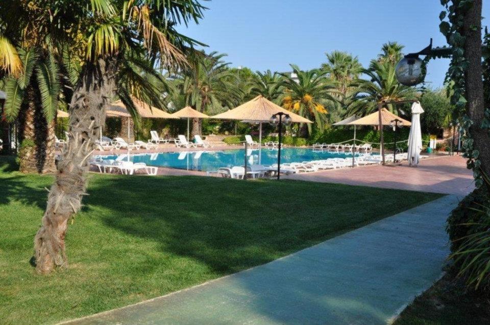 Villaggio Residence Club Le Ginestre Villapiana Lido Exterior photo